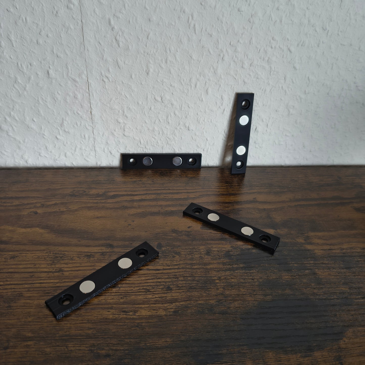 Magnet-Wandhalterung für Lormox-Reliefs